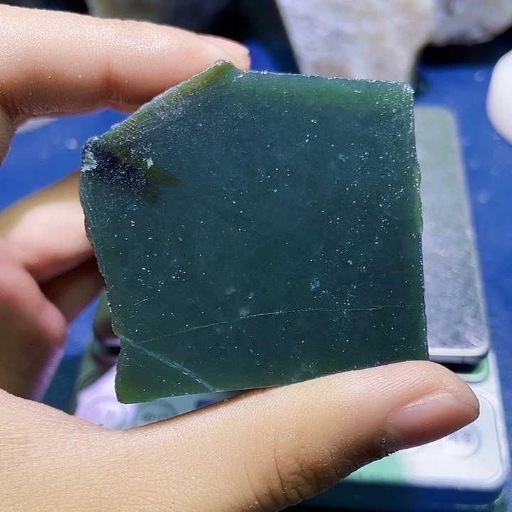 和田玉（糖玉）未镶嵌珠宝半成品