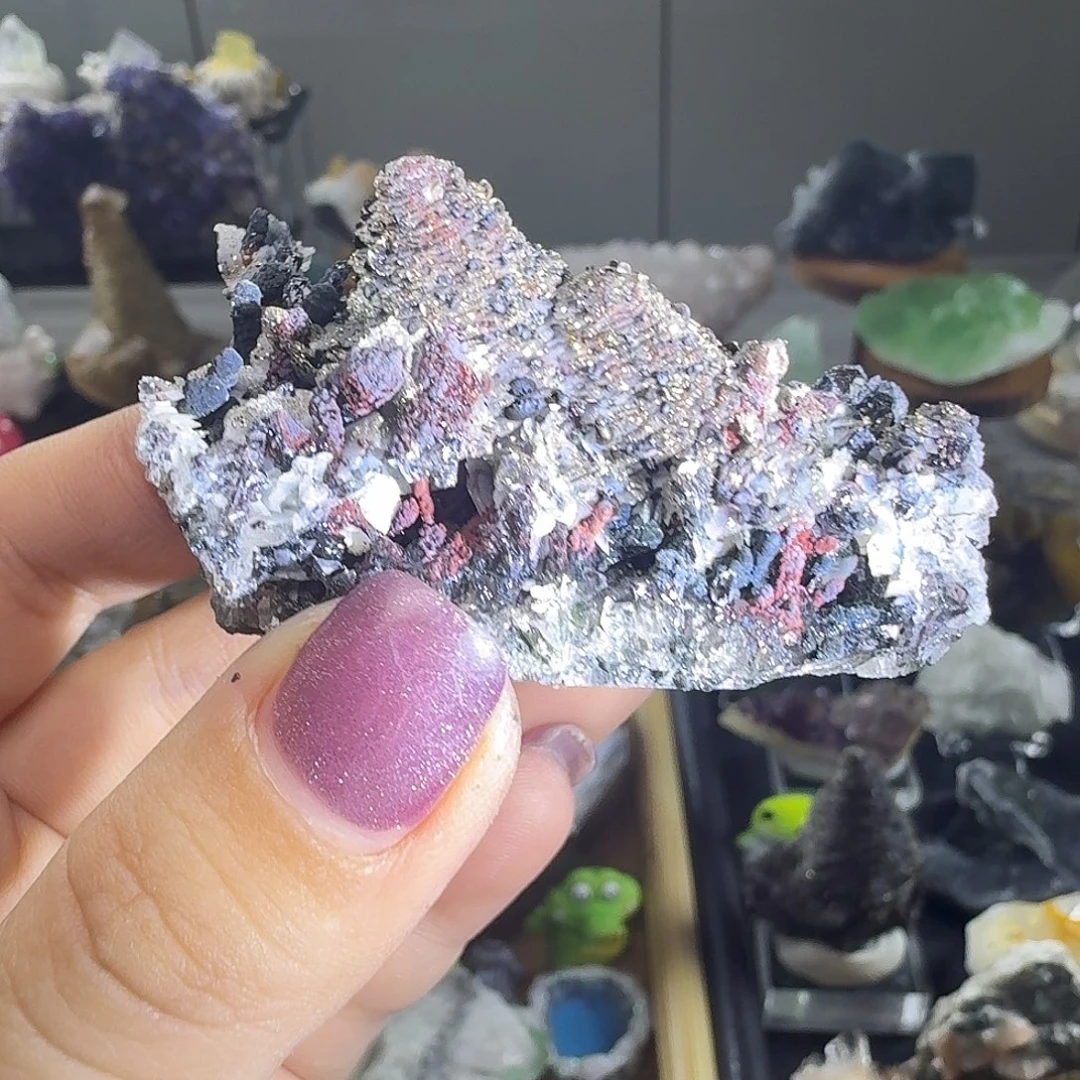 石材多矿物共生摆件