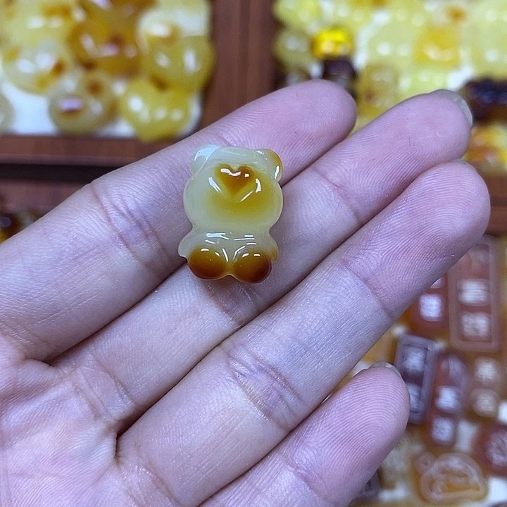 吊坠橄榄核小熊69