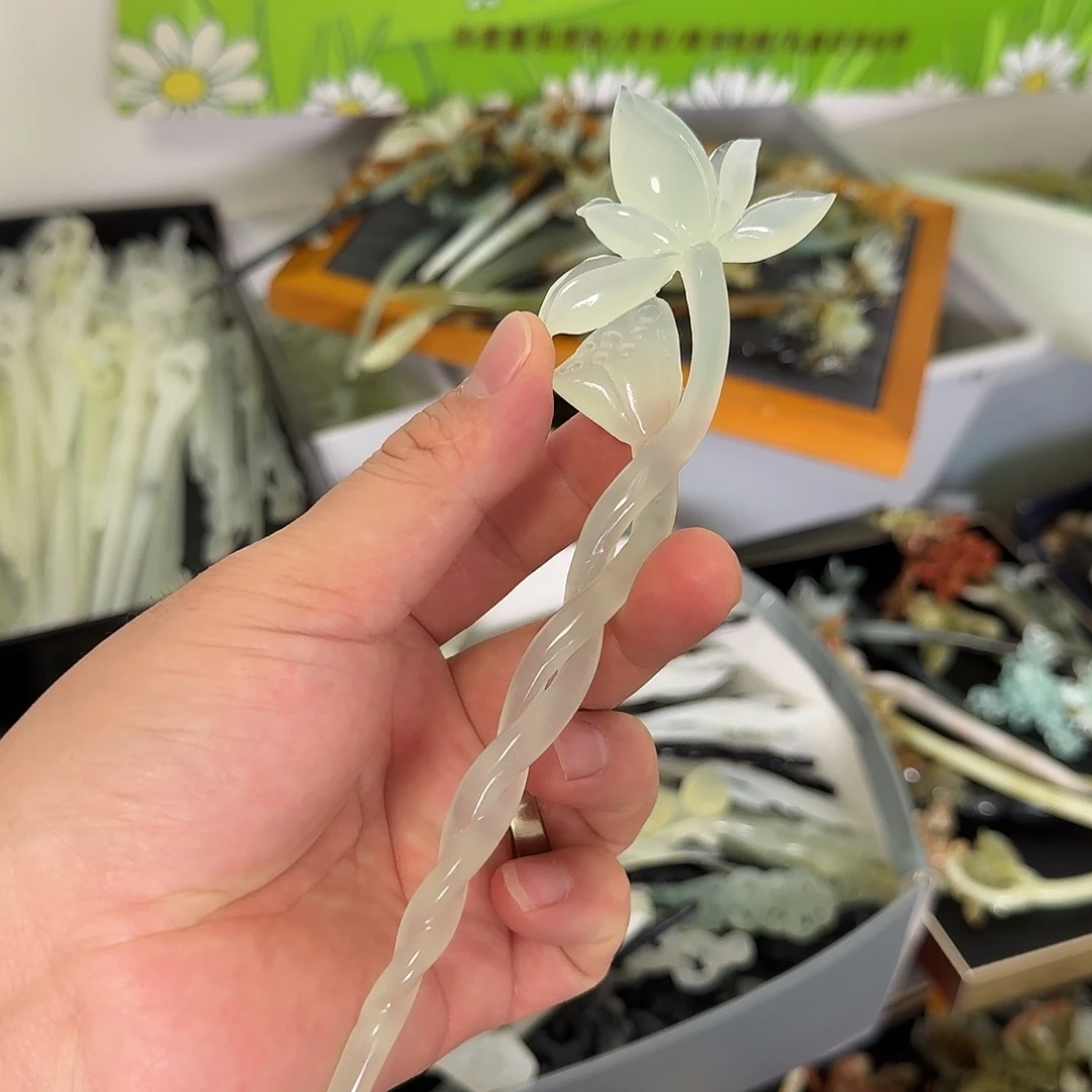 蛇纹石玉未镶嵌发饰