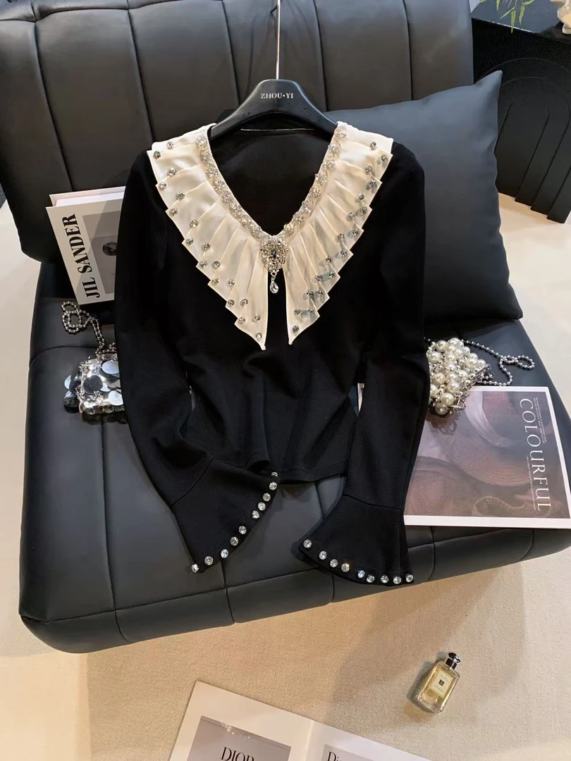 ZHOUYI/周一 2025秋季新款上衣重工V领法式长袖女修身百搭打底衫