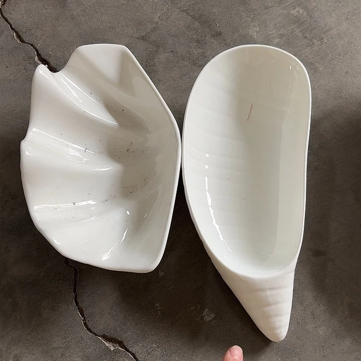 碟微瑕介意勿拍……2个