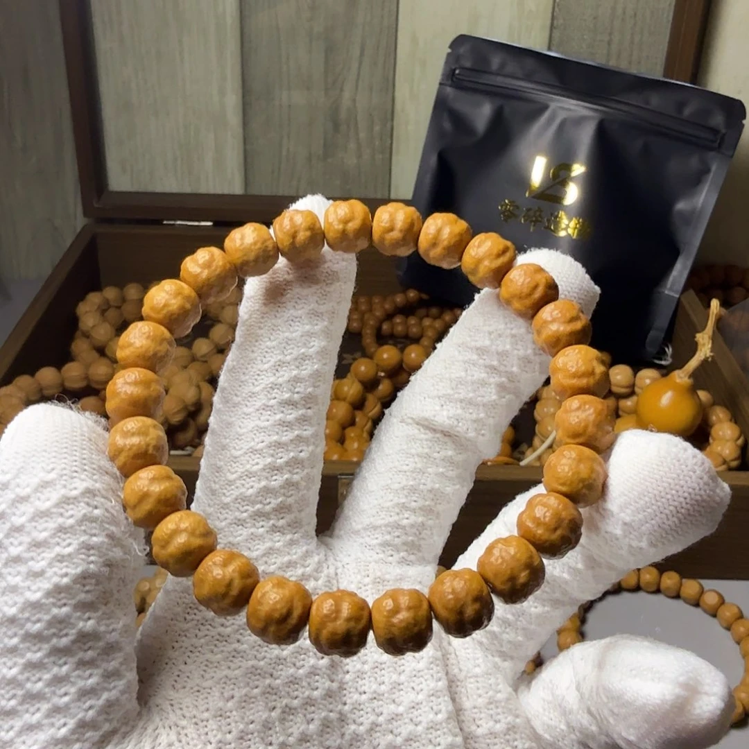 低***我手串猴头核桃饕餮