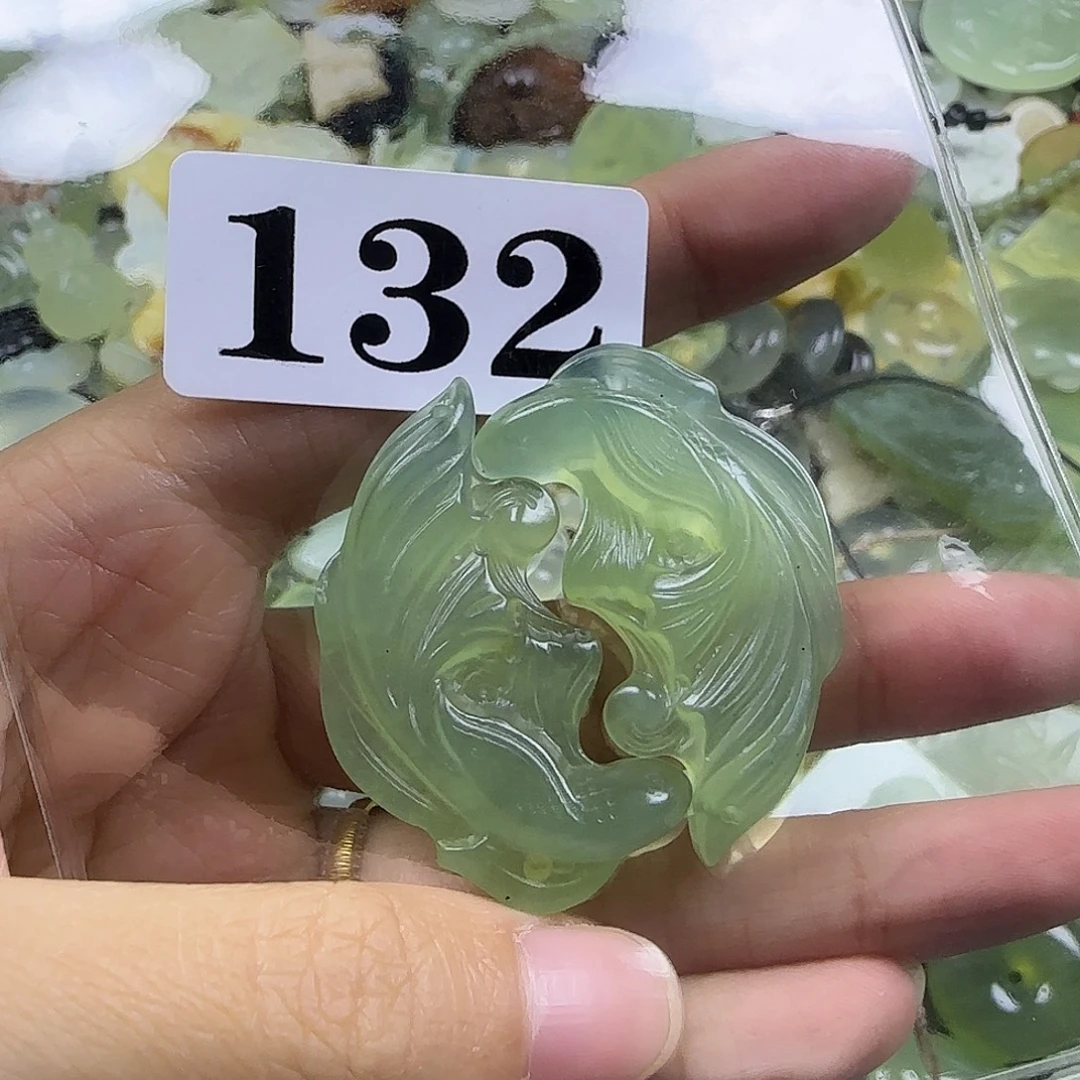蛇纹石玉未镶嵌岫玉吊坠