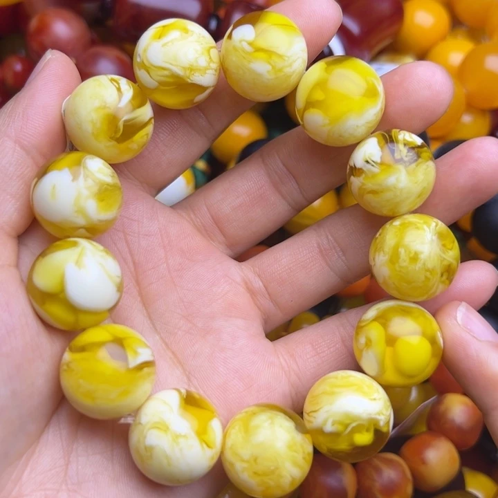 琥珀未镶嵌手链蜜蜡