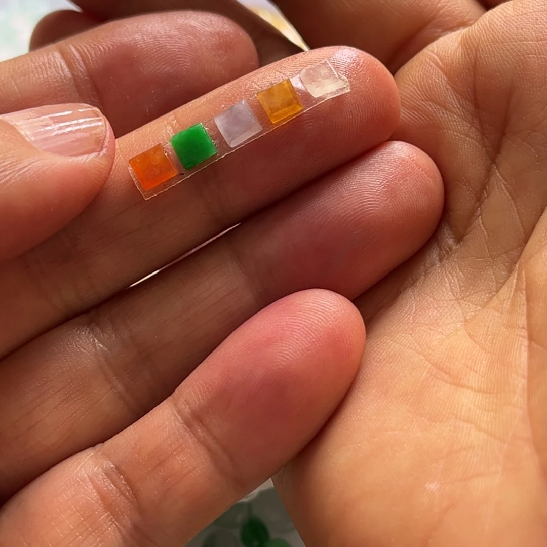 未镶嵌定制翡翠蛋面