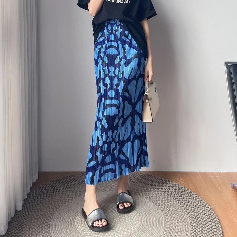 褶皱半身裙女夏季薄款高腰显瘦小个子设计感中长裙直筒开叉百褶子