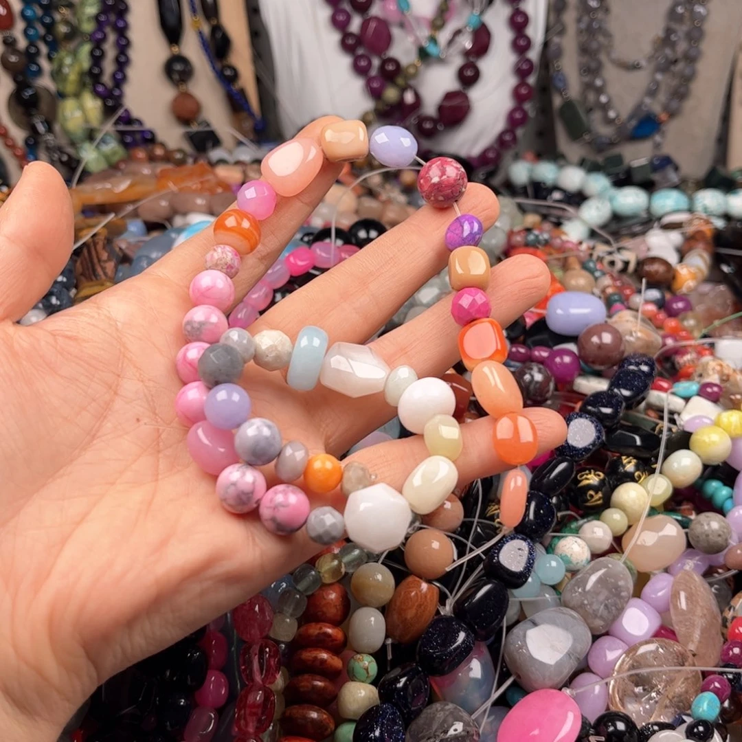 珠宝奇石石英质玉未镶嵌图