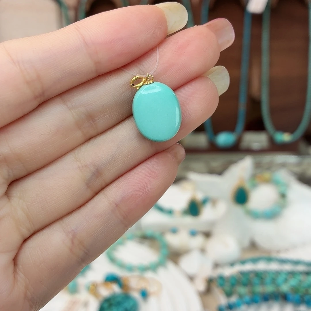 绿松石18K金镶嵌吊坠(赠链)