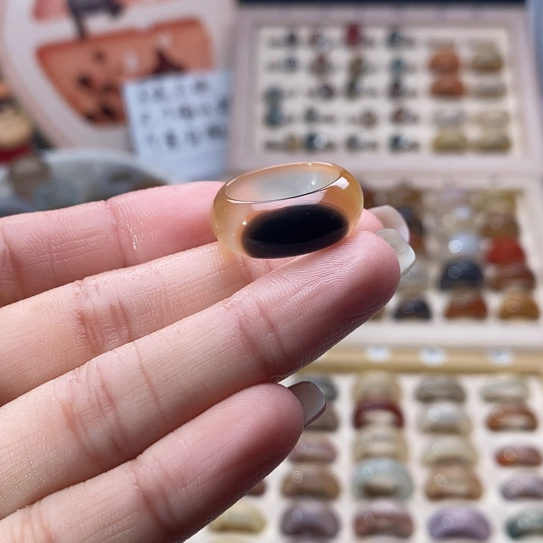 未镶嵌戒指玛瑙/玉髓A 25不退换港15