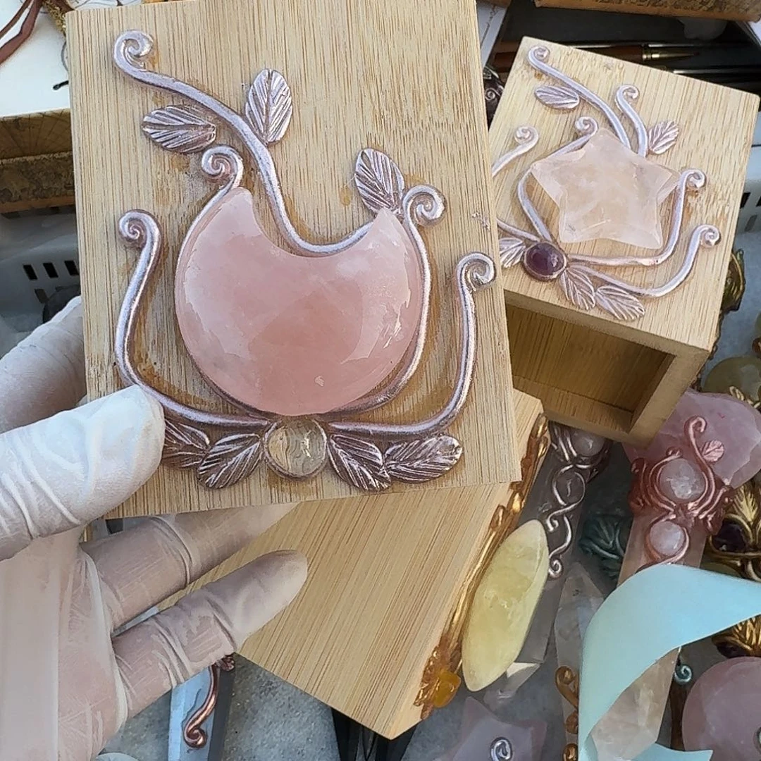 *****未镶嵌颈饰烟晶粉