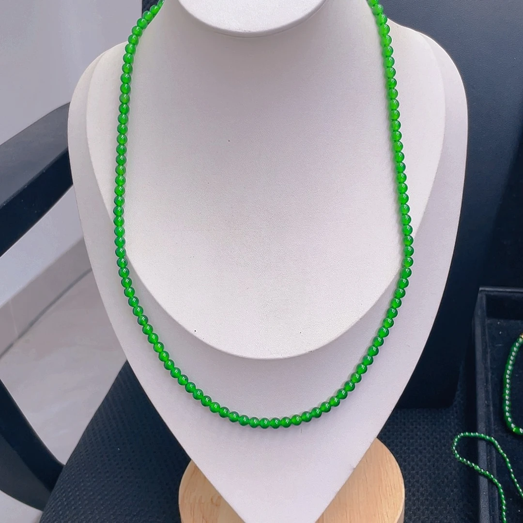 翡翠未镶嵌颈饰