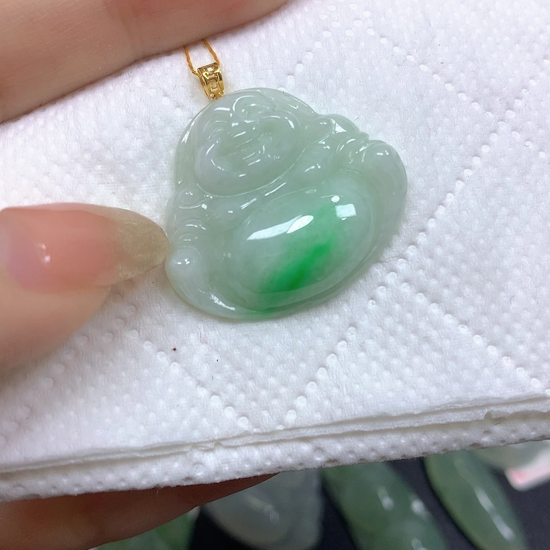 翡翠18K金镶嵌颈饰挂件