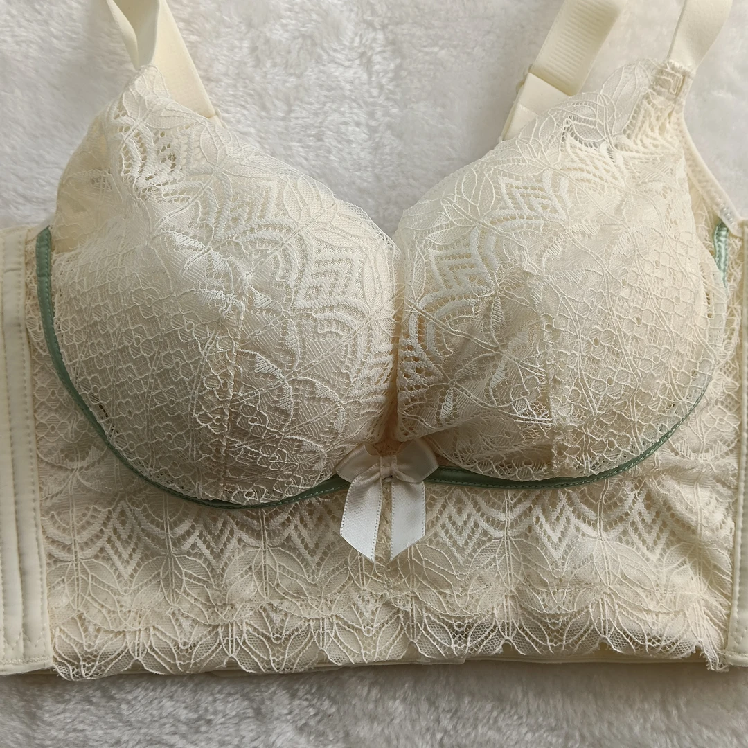 小胸聚拢显大无痕收副乳防下垂前扣女士内衣文胸