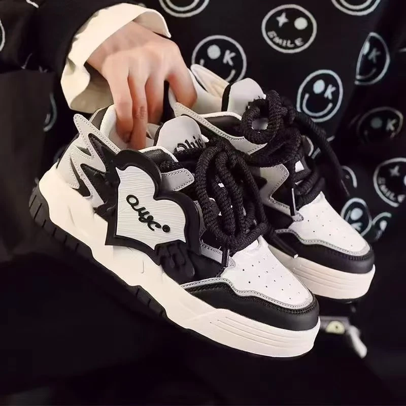 女鞋板鞋春季韩版秋季时尚休闲学生厚底潮鞋休闲板鞋8810