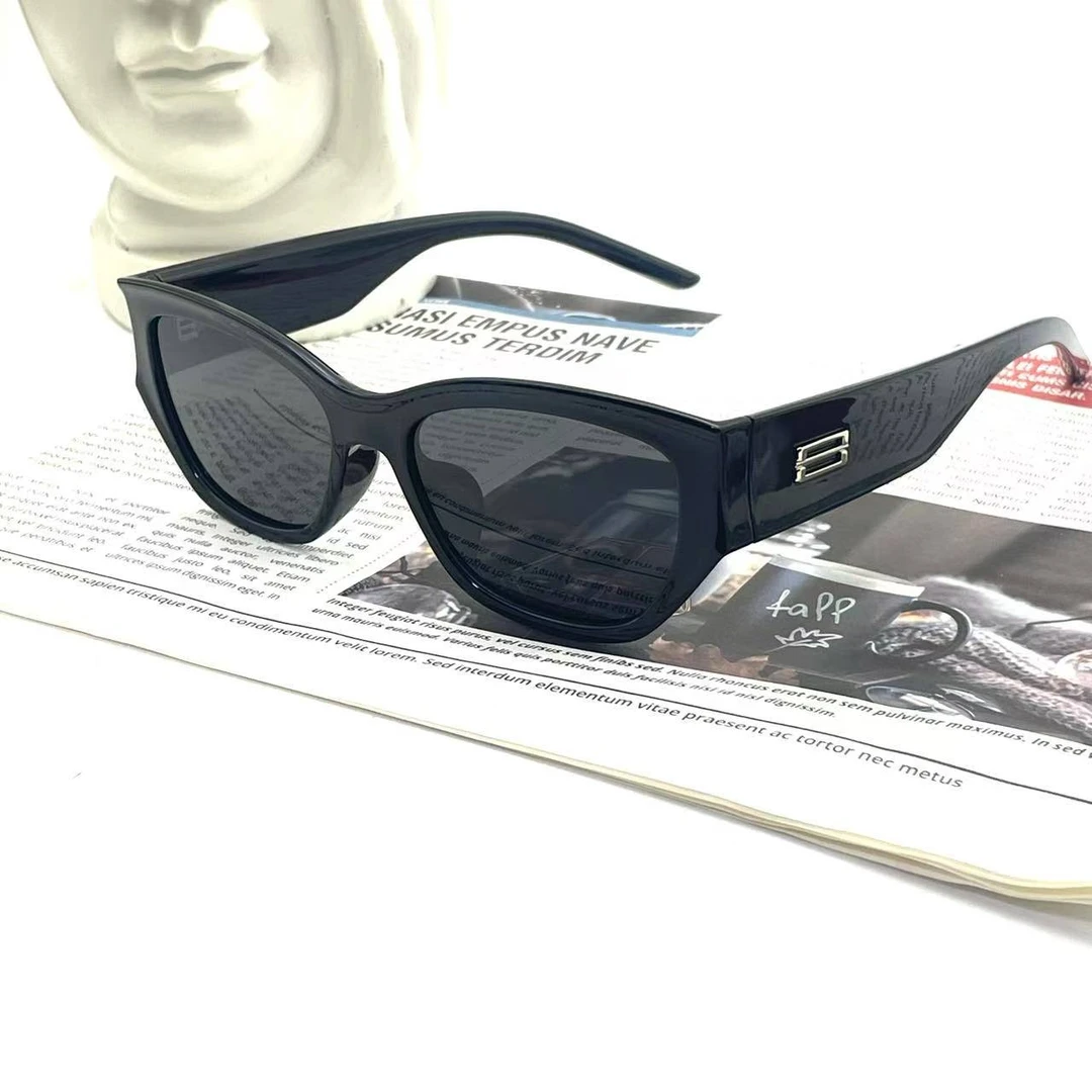 【1328】2025新款墨镜大爆款！超帅百搭不挑脸型男女同款