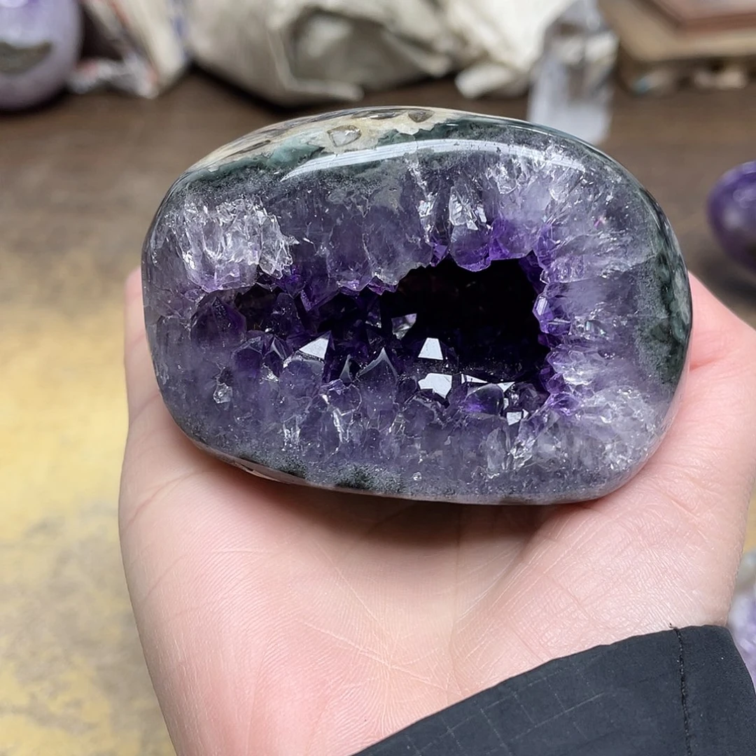 紫晶大型摆件（非配饰）未镶嵌