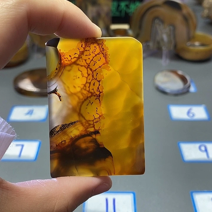 玛瑙/玉髓未镶嵌珠宝半成品