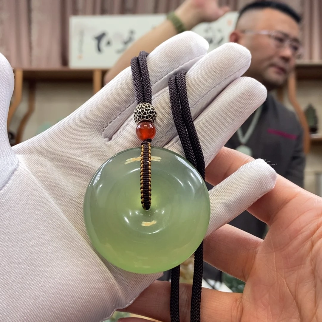 蛇纹石玉吊坠（多样性发一件）未镶嵌