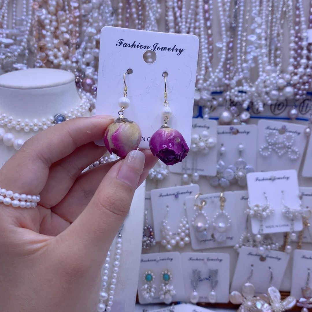 淡水珍珠合金颈饰