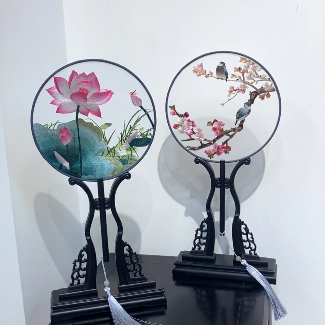 木苏绣团扇配底座2套