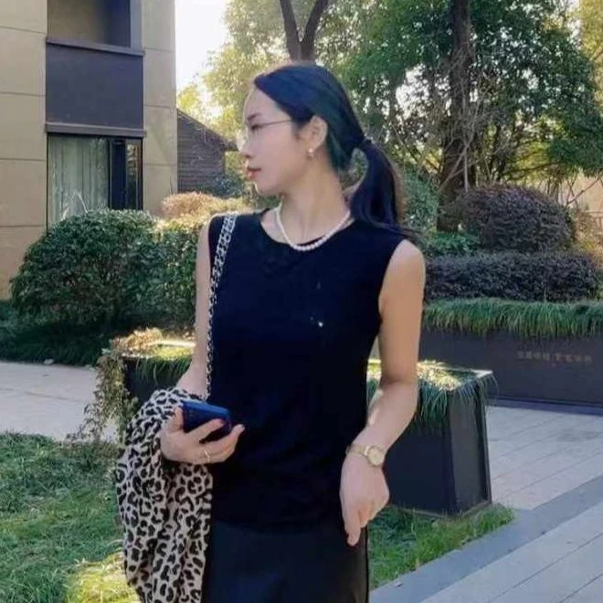 【可可心选】内外兼顾 显气质天丝羊毛 时尚显瘦舒适弹力背心065