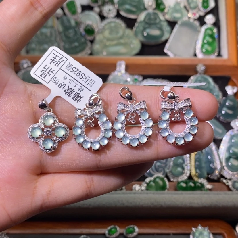 【闪购商品】翡翠未镶嵌颈饰夏***?天然