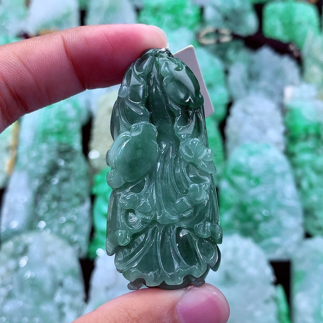 翡翠未镶嵌吊坠(不含链)