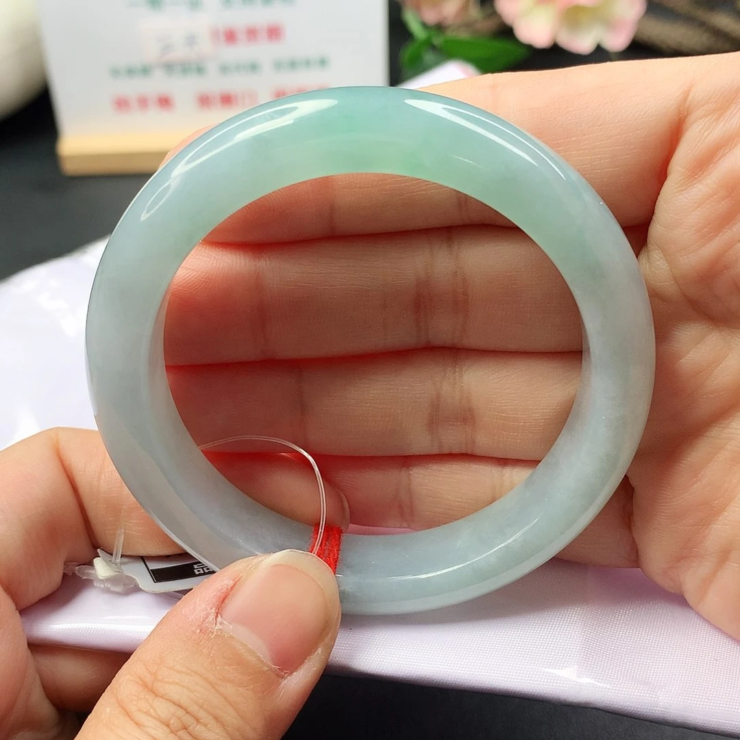 未镶嵌手镯翡翠38