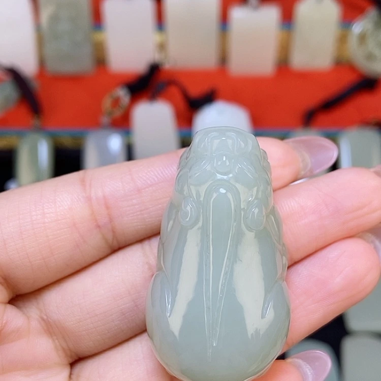 【闪购商品】颈饰未镶嵌和田玉