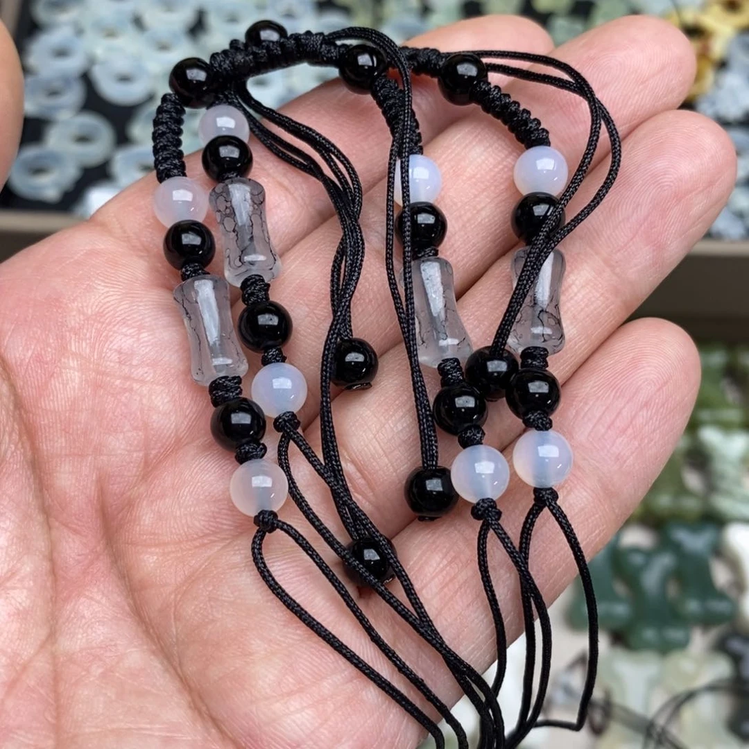 岫玉纯天然岫玉默认微瑕，不退不换未镶嵌