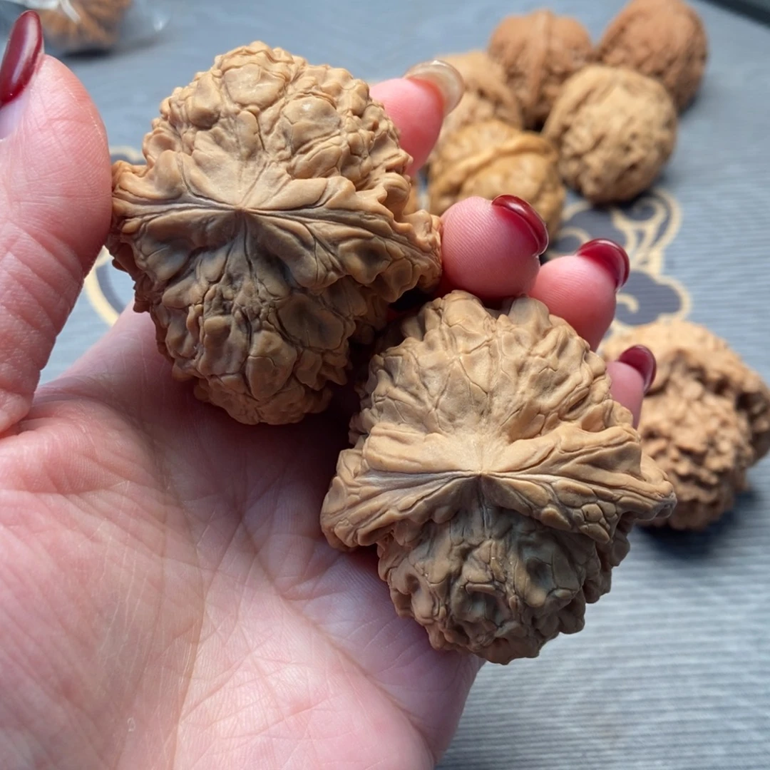 影***全文玩核桃吊坠核桃