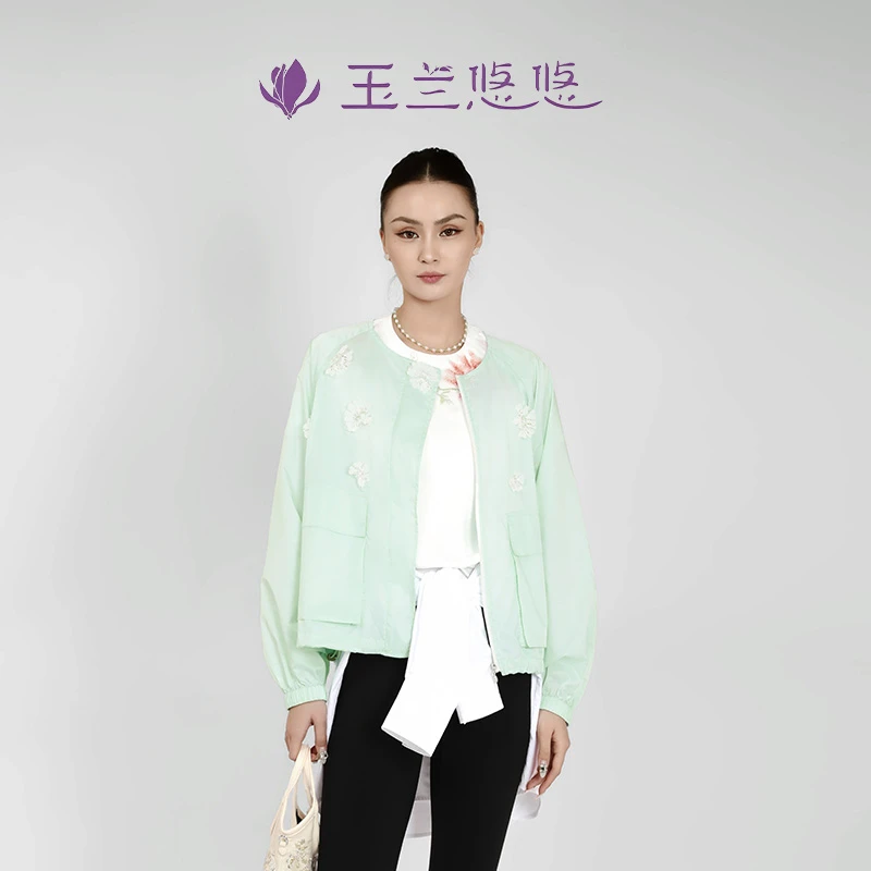 玉兰悠悠2025新款夏“UPF50+”高防晒微防水时髦扩版夹克型上衣