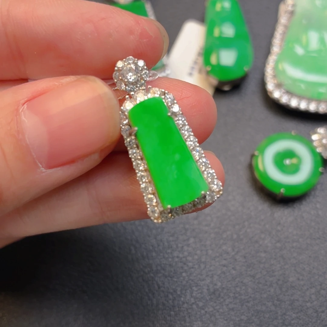 翡翠银S925镶嵌吊坠(不含链)