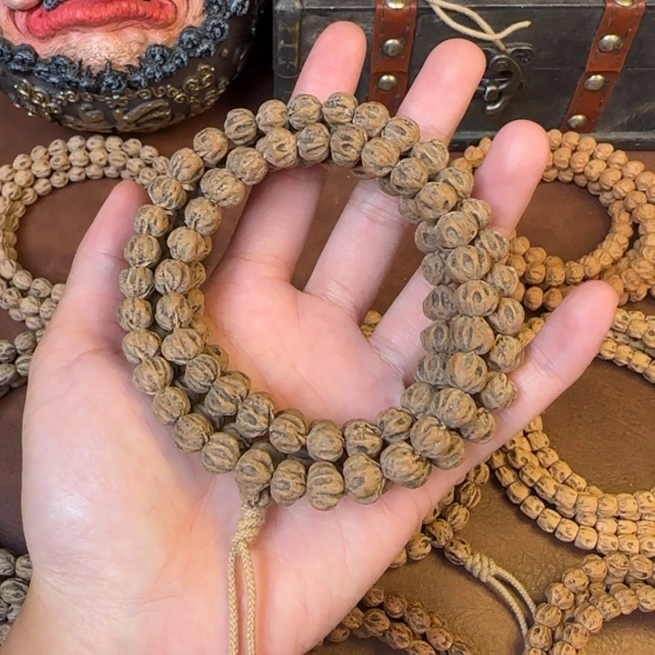 飞***中吊坠柏香籽/百香籽