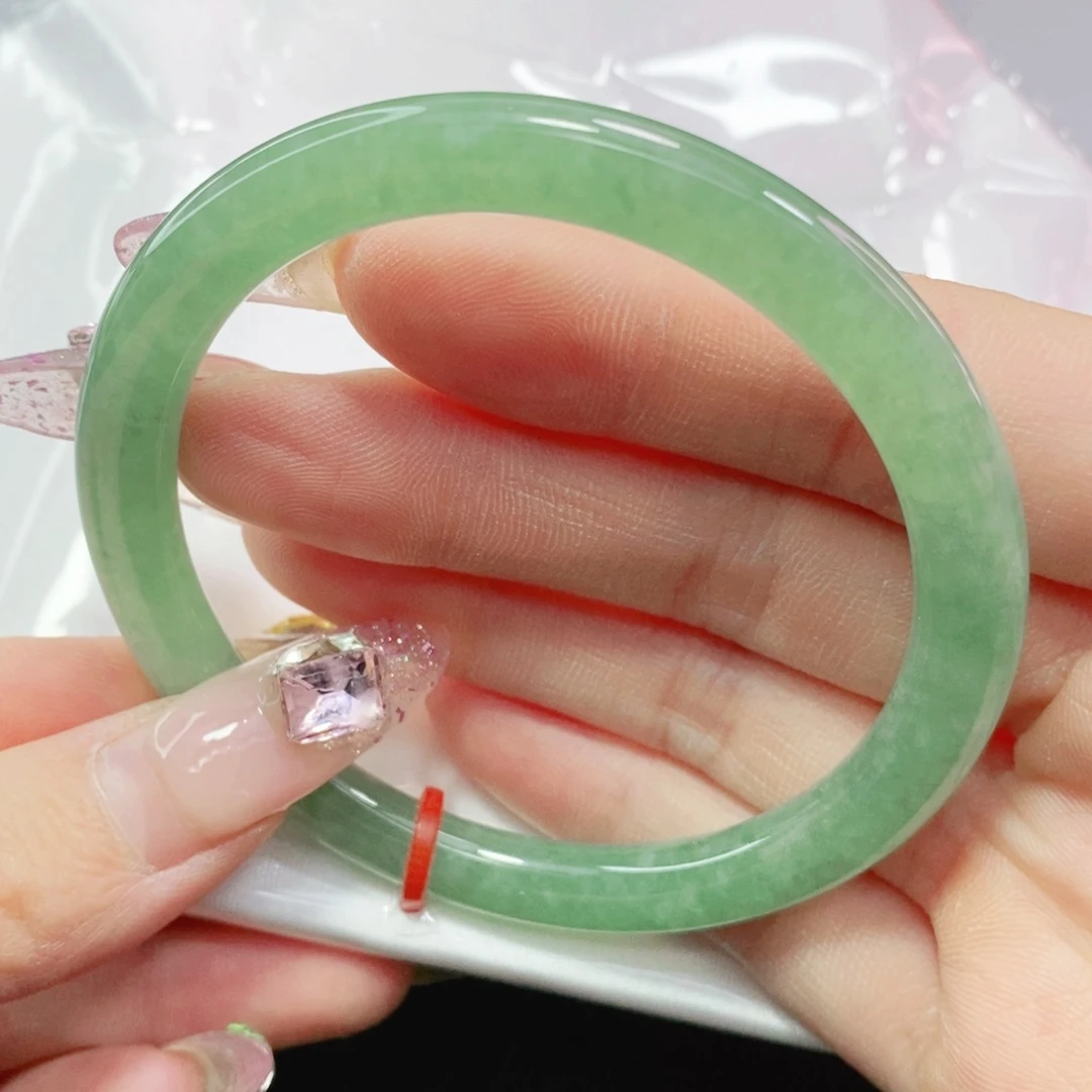 翡翠手镯未镶嵌安*55圆条