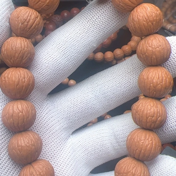 猴头核桃手串手持