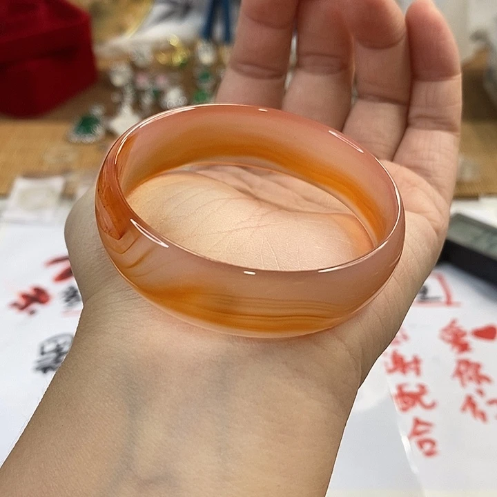 玛瑙/玉髓未镶嵌手镯A29