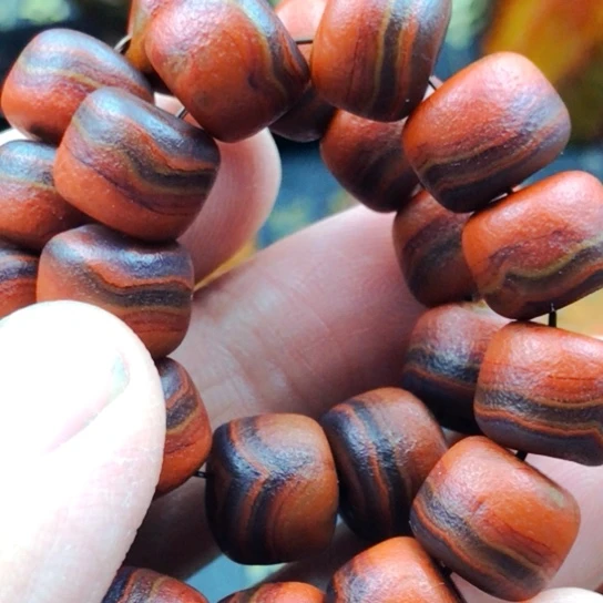 芊***)玛瑙/玉髓未镶嵌挂件