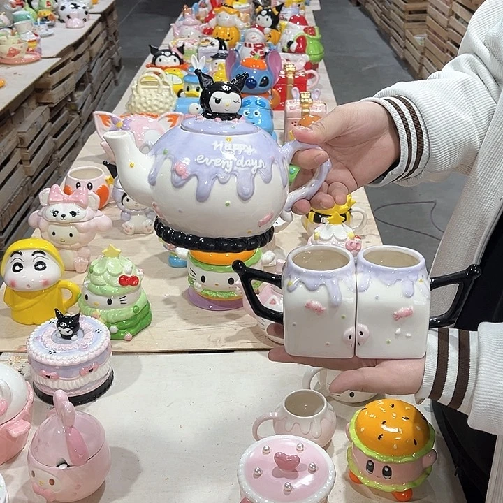 紫砂茶案这么多人在一起玩