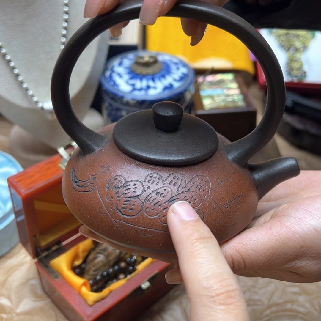 大叶紫檀（黑酸枝木类）