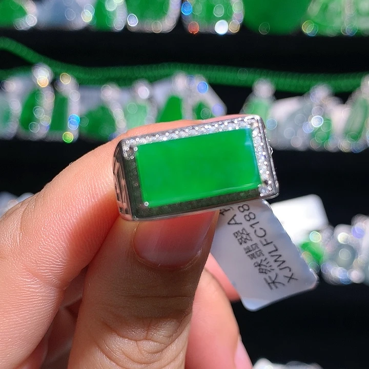 【闪购商品】翡翠银S925镶嵌颈饰天然翡翠