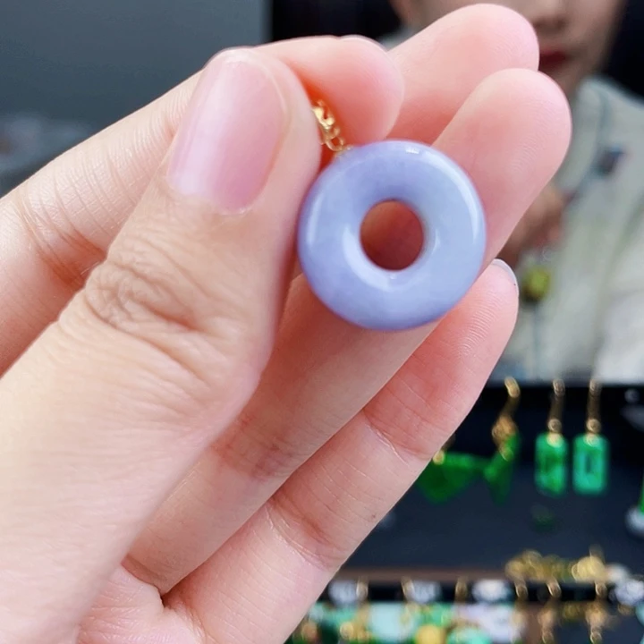翡翠颈饰18K金镶嵌饰品