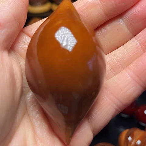 手串/手链橄榄核花蝴蝶