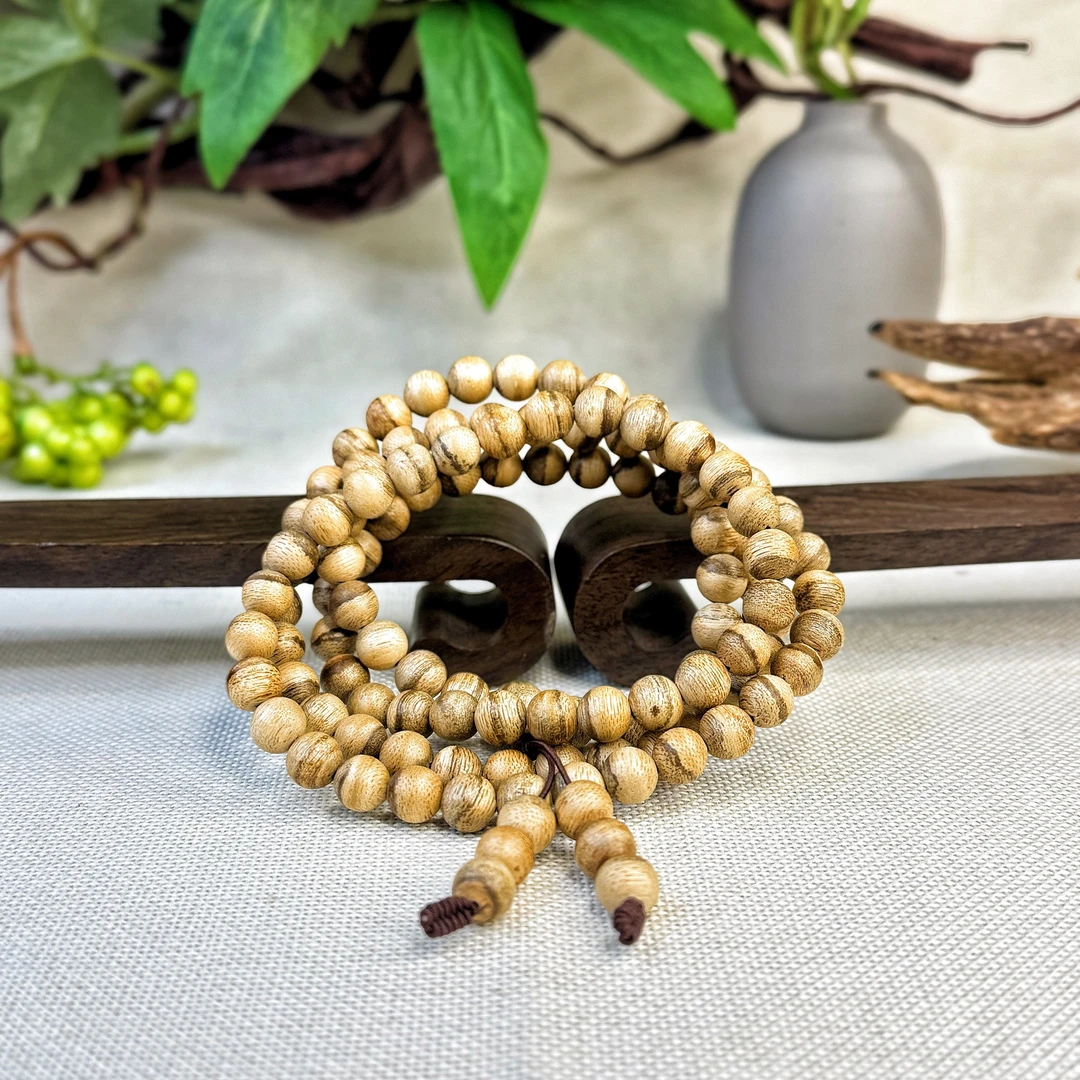 马泥涝沉香8mm多圈手串