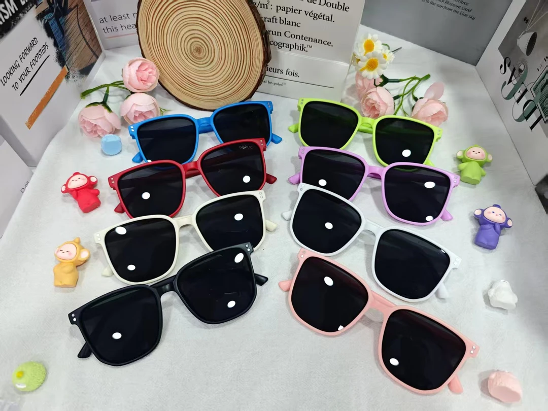 卡通风中性休闲风太阳镜防紫外线嬉皮部落风儿童墨镜可爱遮阳镜