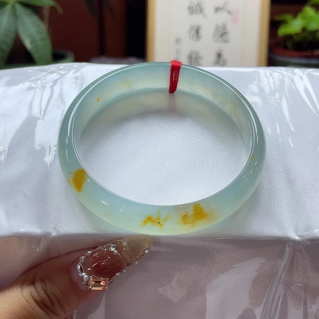 翡翠未镶嵌手镯32号