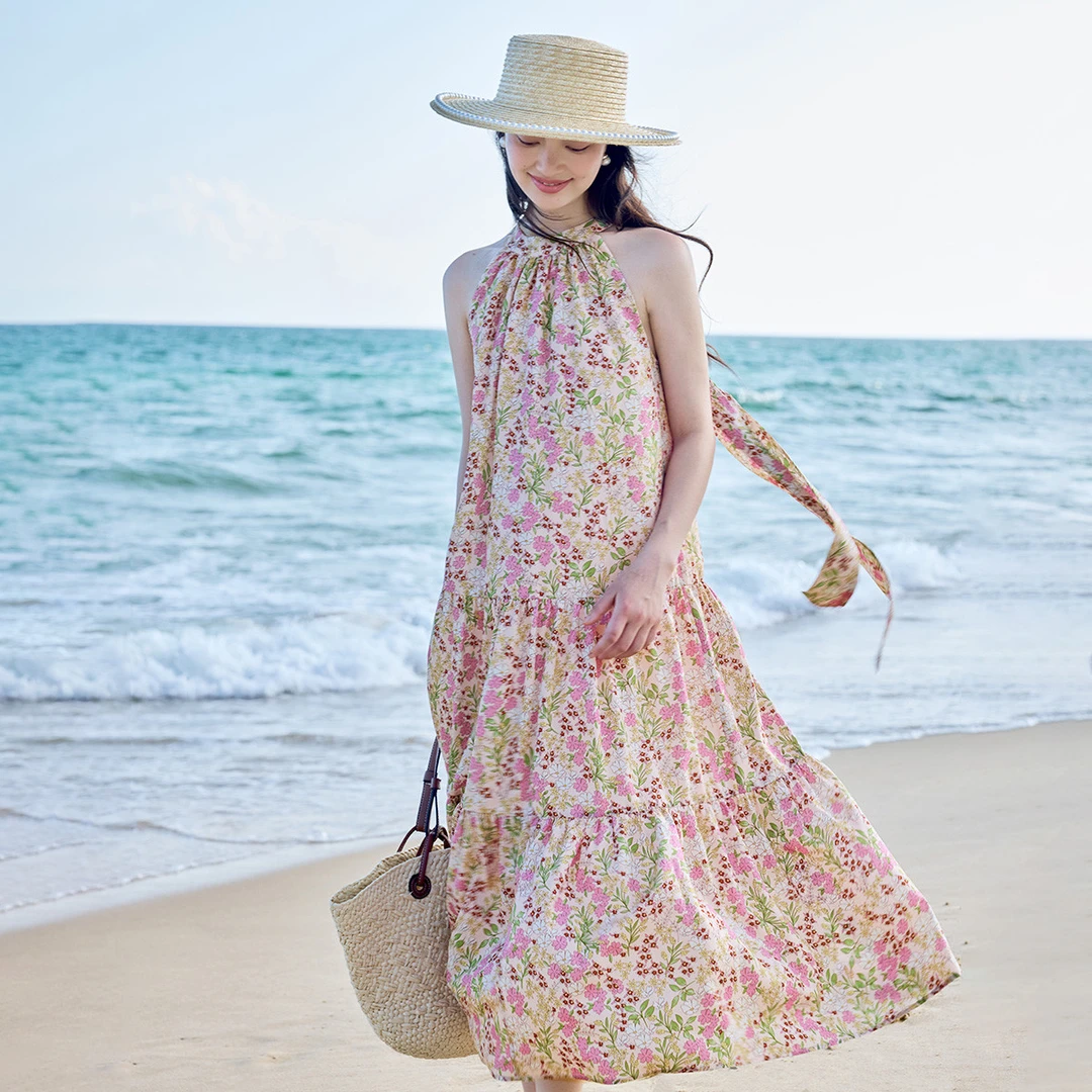 【茵曼服装】茵曼碎花挂脖连衣裙高级感气质松弛感长裙子F18528733