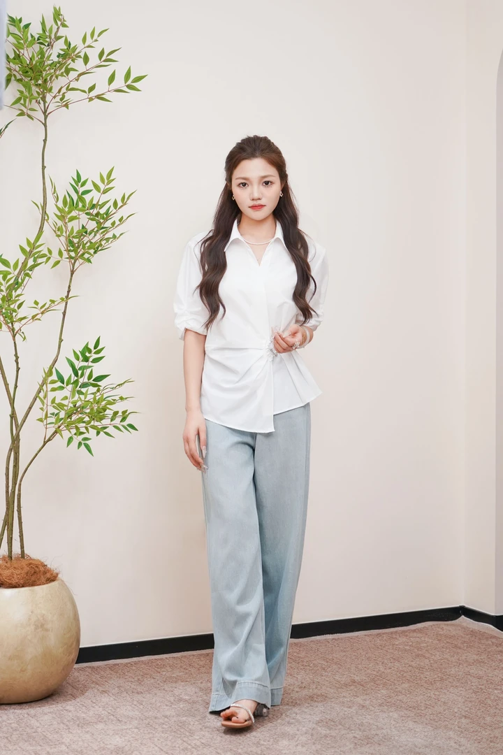 【直播】短袖蓝色衬衫女士夏季高级感减龄收腰不规则衬衫上衣