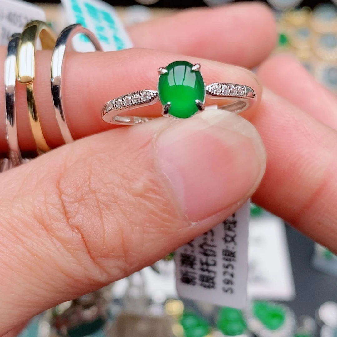 银S925镶嵌戒指翡翠苏*